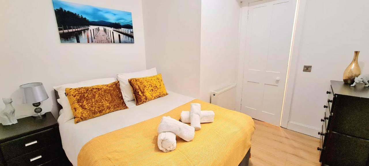 Stunning modern 3 bedroom apartment Edinburgh Eksteriør billede