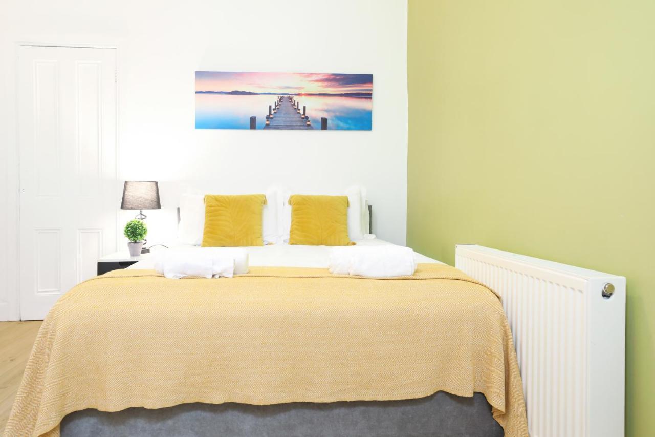 Stunning modern 3 bedroom apartment Edinburgh Eksteriør billede