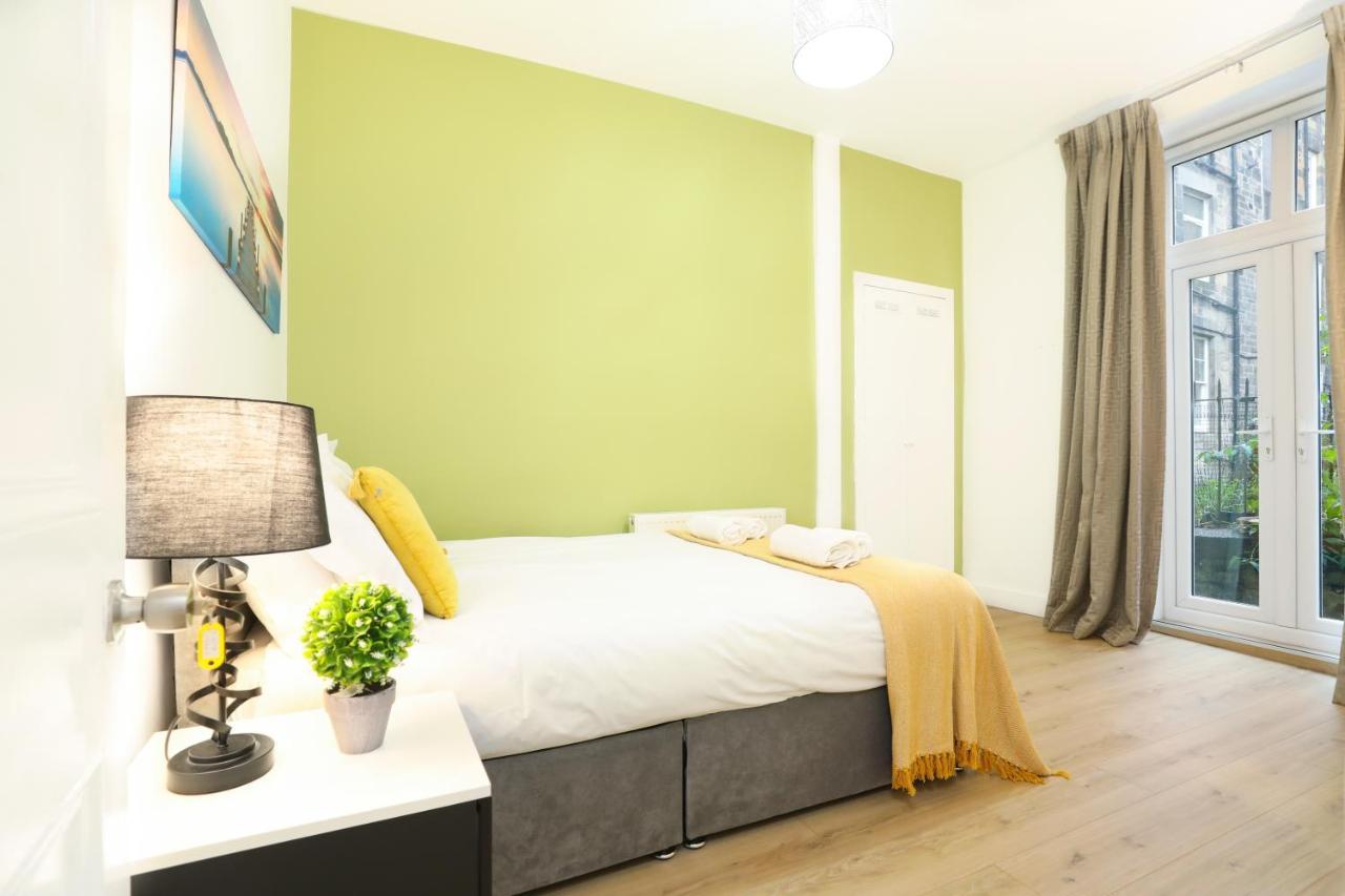 Stunning modern 3 bedroom apartment Edinburgh Eksteriør billede