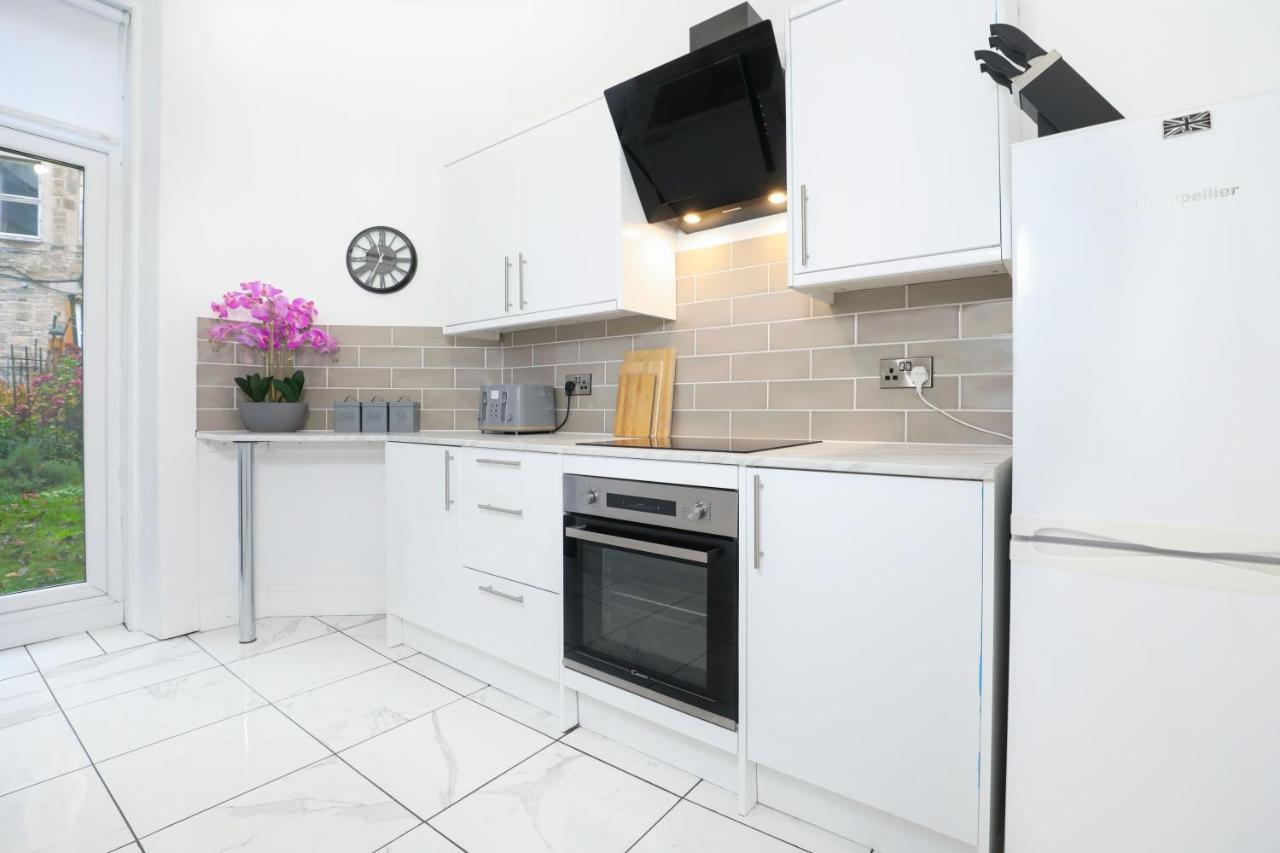Stunning modern 3 bedroom apartment Edinburgh Eksteriør billede